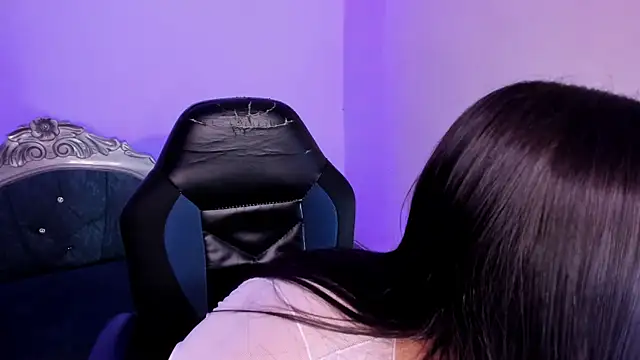 Snapshot of Red_star8 chatting on March 11, 2025, 5:35 pm Red star8 online show from March 11, 2025, 5:35 pm