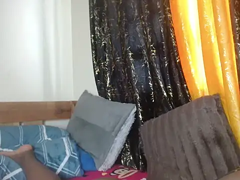 Sexxy prity25 online show from February 20, 2026, 6:26 am