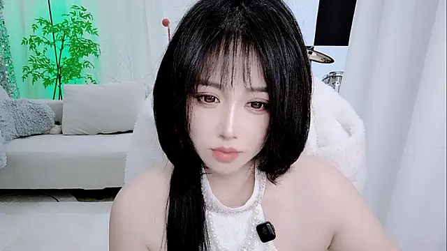 Snapshot of Vaness-a chatting on November 23, 2025, 11:53 am Vaness-a online show from November 23, 2025, 11:53 am