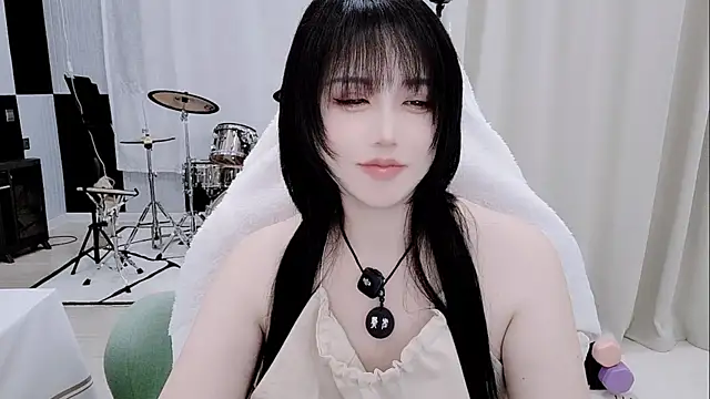 Snapshot of Vaness-a chatting on May 21, 2026, 1:25 am Vaness-a online show from May 21, 2026, 1:25 am