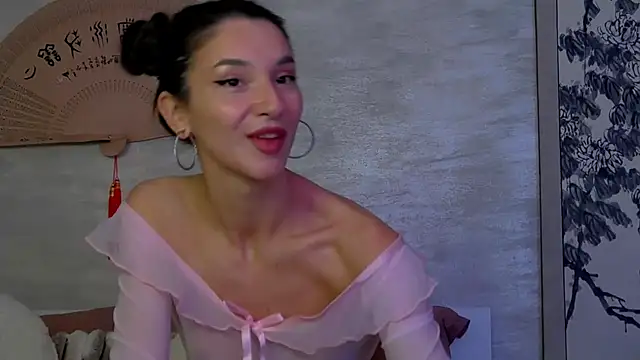 Snapshot of tayakayan chatting on August 7, 2026, 10:10 am tayakayan online show from August 7, 2026, 10:10 am