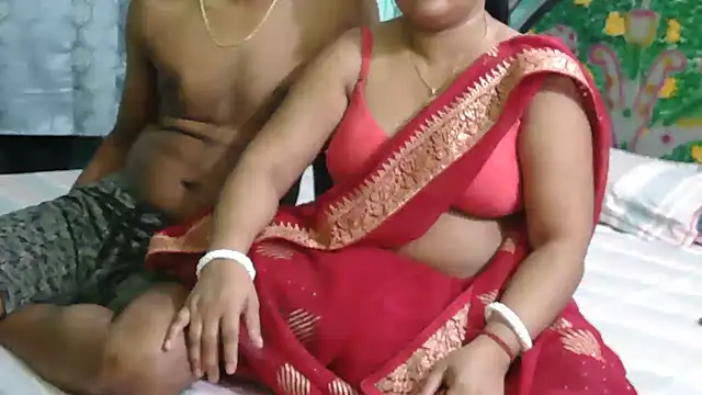 Snapshot of Couple_For_You18 chatting on May 12, 2026, 6:25 pm Couple For You18 online show from May 12, 2026, 6:25 pm
