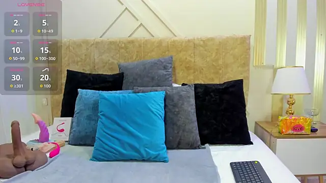 Snapshot of ashley__foxx_ chatting on November 21, 2025, 2:27 pm ashley foxx online show from November 21, 2025, 2:27 pm