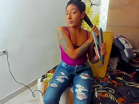 hot ebanospicy online show from February 11, 2026, 1:55 pm