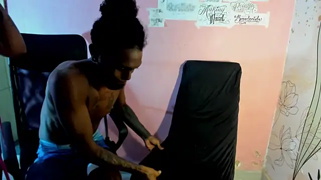 hot ebanospicy online show from May 8, 2026, 4:38 am