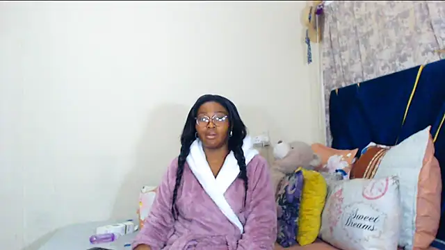 Snapshot of veronica1xxx chatting on June 10, 2026, 8:10 pm veronica1xxx online show from June 10, 2026, 8:10 pm
