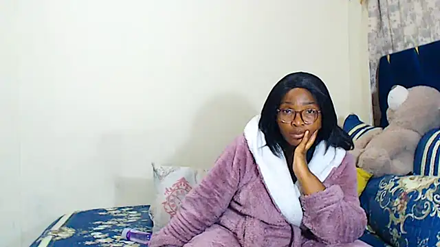 Snapshot of veronica1xxx chatting on July 13, 2026, 10:31 pm veronica1xxx online show from July 13, 2026, 10:31 pm