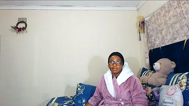 Snapshot of veronica1xxx chatting on June 23, 2026, 9:13 pm veronica1xxx online show from June 23, 2026, 9:13 pm