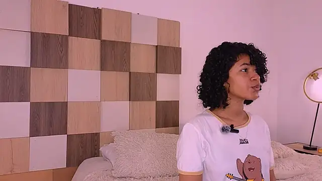 Snapshot of Adele_Carter_ chatting on December 2, 2025, 12:51 pm Adele Carter online show from December 2, 2025, 12:51 pm