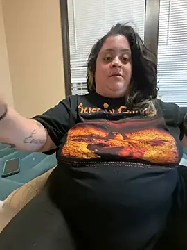 Snapshot of tillymarie34 chatting on May 20, 2026, 4:53 am tillymarie34 online show from May 20, 2026, 4:53 am