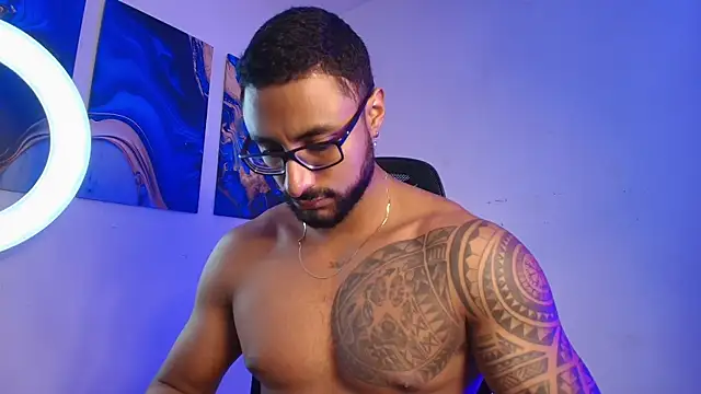 LiamGarcia1 online show from March 9, 2026, 3:26 pm