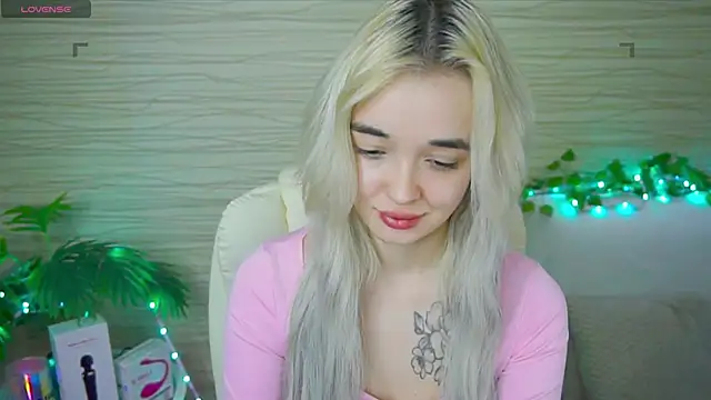 Ashley S online show from February 26, 2025, 2:19 am
