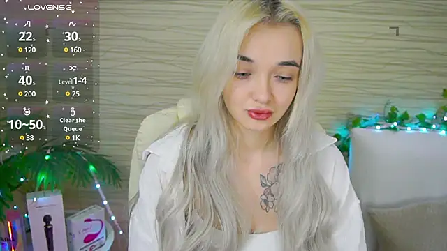 Ashley S online show from February 11, 2025, 11:12 pm