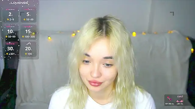 Snapshot of Ashley_S chatting on November 21, 2025, 11:04 pm Ashley S online show from November 21, 2025, 11:04 pm