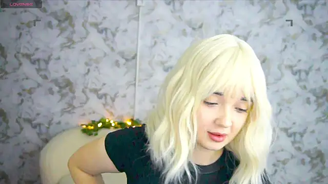 Snapshot of Ashley_S chatting on June 6, 2026, 10:26 pm Ashley S online show from June 6, 2026, 10:26 pm
