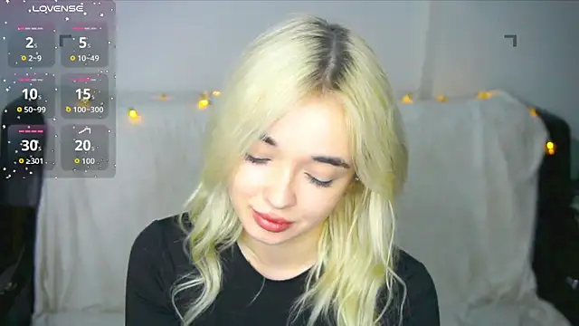 Snapshot of Ashley_S chatting on November 20, 2025, 11:14 pm Ashley S online show from November 20, 2025, 11:14 pm