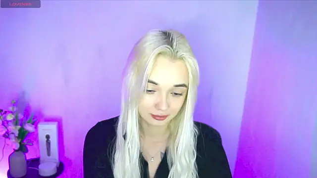 Snapshot of Ashley_S chatting on July 25, 2026, 10:27 pm Ashley S online show from July 25, 2026, 10:27 pm