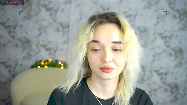 Ashley S online show from April 23, 2026, 10:11 pm