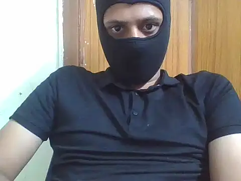 Snapshot of AuntyLover_BhabhiLover_ chatting on February 5, 2025, 5:09 pm AuntyLover BhabhiLover online show from February 5, 2025, 5:09 pm