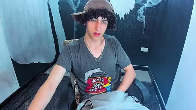 Kerverr  online show from October 18, 2025, 7:16 pm