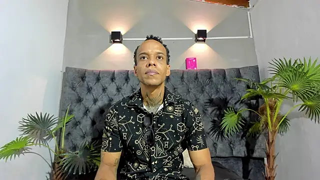 Snapshot of Salomon_koude chatting on June 30, 2026, 2:17 pm Salomon koude online show from June 30, 2026, 2:17 pm
