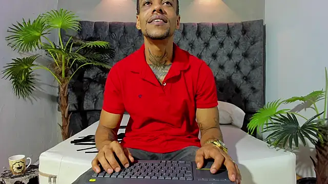 Salomon koude online show from May 5, 2026, 2:42 pm