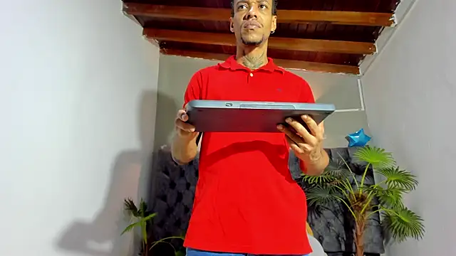 Snapshot of Salomon_koude chatting on July 28, 2026, 4:16 pm Salomon koude online show from July 28, 2026, 4:16 pm