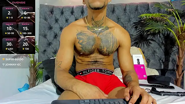 Snapshot of Salomon_koude chatting on July 28, 2026, 8:52 pm Salomon koude online show from July 28, 2026, 8:52 pm