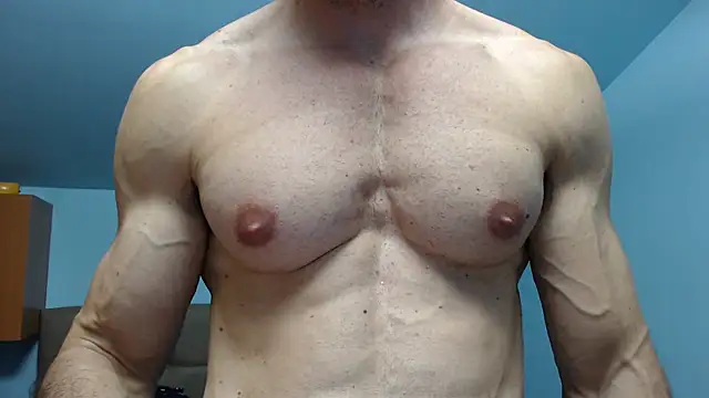 Snapshot of flexforyou chatting on June 19, 2026, 6:25 pm flexforyou online show from June 19, 2026, 6:25 pm