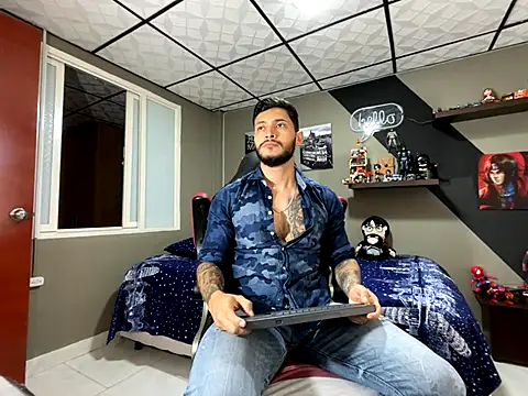 Snapshot of marcel_crawford96 chatting on October 8, 2025, 2:51 pm marcel crawford96 online show from October 8, 2025, 2:51 pm