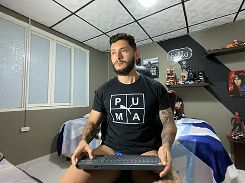 Snapshot of marcel_crawford96 chatting on December 3, 2025, 11:20 am marcel crawford96 online show from December 3, 2025, 11:20 am