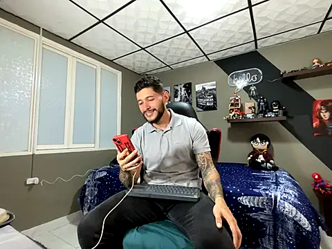 Snapshot of marcel_crawford96 chatting on October 14, 2025, 4:29 pm marcel crawford96 online show from October 14, 2025, 4:29 pm