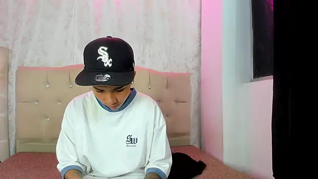 Snapshot of nova_sex01 chatting on November 20, 2025, 5:30 am nova sex01 online show from November 20, 2025, 5:30 am