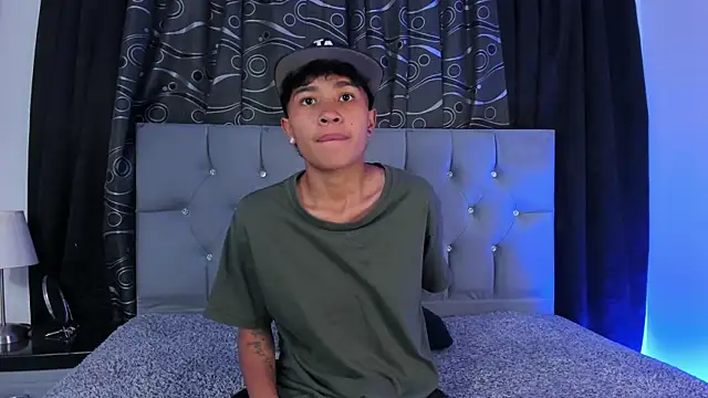 nova sex01 online show from February 13, 2025, 4:43 am
