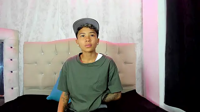 Snapshot of nova_sex01 chatting on November 19, 2025, 4:45 am nova sex01 online show from November 19, 2025, 4:45 am