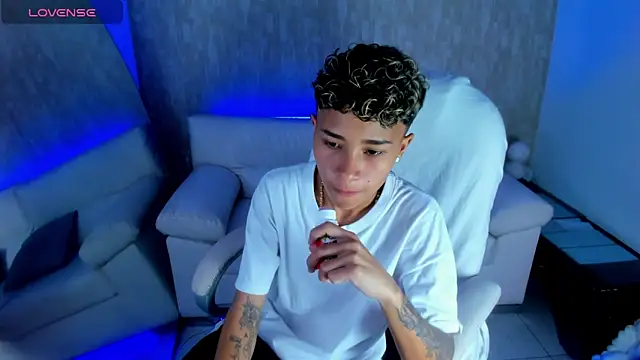 Snapshot of nova_sex01 chatting on October 11, 2025, 3:51 am nova sex01 online show from October 11, 2025, 3:51 am