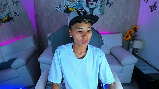 Snapshot of nova_sex01 chatting on December 4, 2025, 4:22 am nova sex01 online show from December 4, 2025, 4:22 am