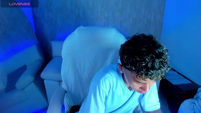 Snapshot of nova_sex01 chatting on October 14, 2025, 4:13 am nova sex01 online show from October 14, 2025, 4:13 am