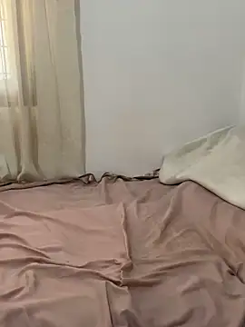 Snapshot of Jecy_bee chatting on February 13, 2026, 3:28 am Jecy bee online show from February 13, 2026, 3:28 am