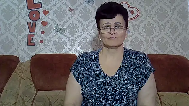 PaulaGolden online show from October 16, 2025, 9:17 am