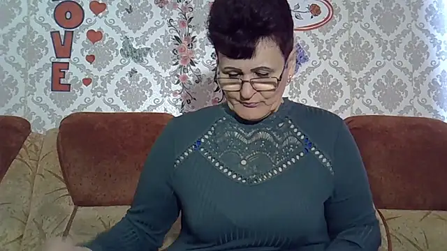 Snapshot of PaulaGolden chatting on February 11, 2026, 11:10 am PaulaGolden online show from February 11, 2026, 11:10 am