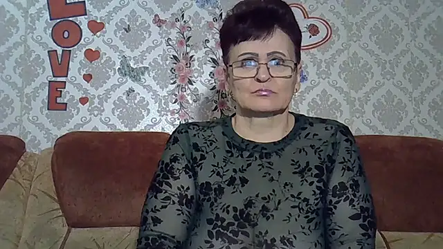 Snapshot of PaulaGolden chatting on February 25, 2026, 5:13 pm PaulaGolden online show from February 25, 2026, 5:13 pm