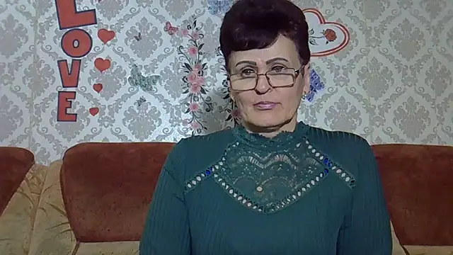 Snapshot of PaulaGolden chatting on March 1, 2026, 4:07 pm PaulaGolden online show from March 1, 2026, 4:07 pm