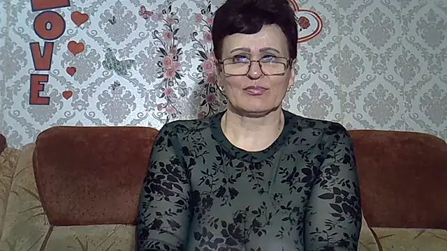 Snapshot of PaulaGolden chatting on March 13, 2026, 4:56 pm PaulaGolden online show from March 13, 2026, 4:56 pm