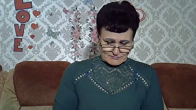 PaulaGolden online show from May 7, 2026, 3:59 pm