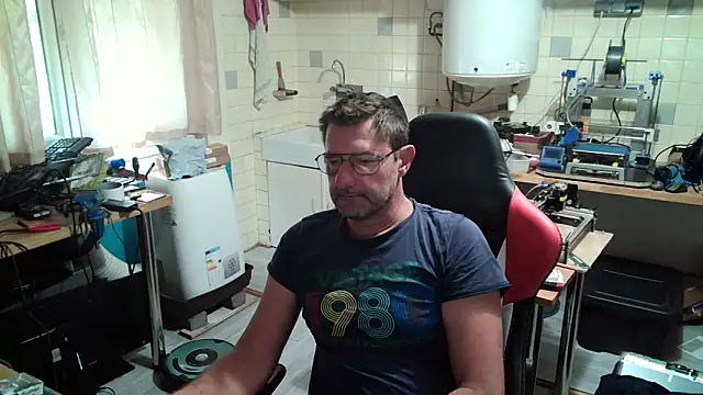 snork80 online show from September 27, 2025, 8:53 am
