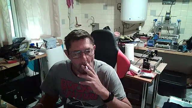 snork80 online show from September 26, 2025, 8:43 am