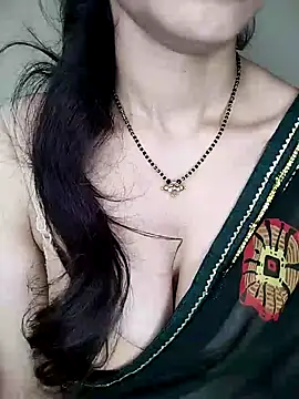Fair-magic-woman online show from December 19, 2024, 7:18 pm