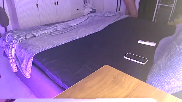 trippy tina online show from April 7, 2026, 5:59 pm