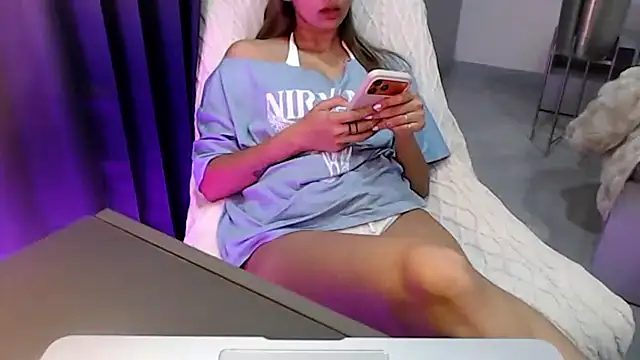 trippy tina online show from July 10, 2026, 6:19 pm